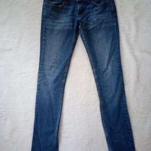 Levi's 524 Too Low Jeans Skinny Juniors 5 Medium Wash Casual Early 2000s